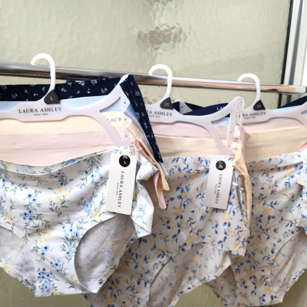NWT Laura Ashley Beautiful 5Pk Floral Underwear Set. L, 2X, 3X. $45 Each.